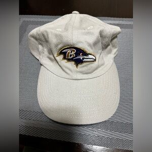 1990’s Baltimore Ravens cream and purple cotton cap #NFL
In great condition